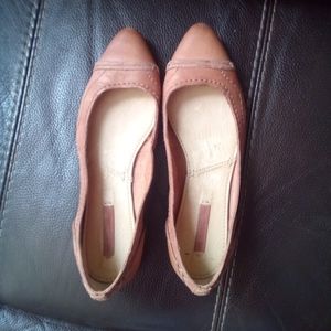 Frye's Leather Flats Size 6